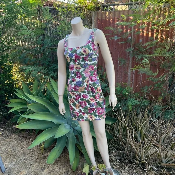 Paris Blues Multicolor Floral Mini Dress - Picture 7 of 15